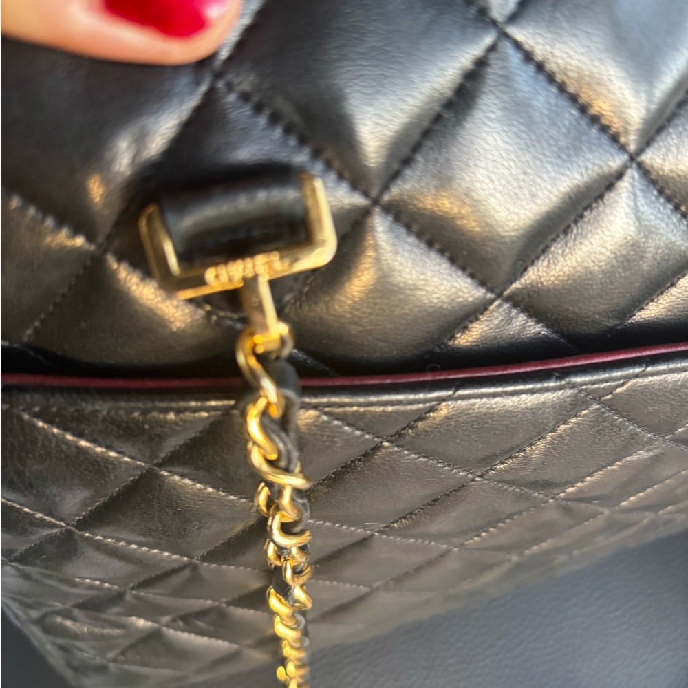 EUC! Chanel 24k Gold Diamond Lambskin Leather Chain Bag Huge Bag - Picture 12 of 16